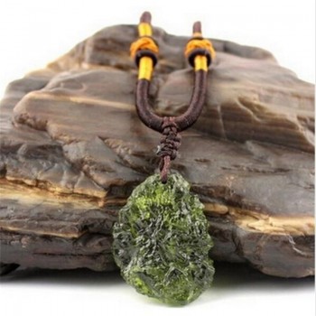 Natural Moldavite green aerolites crystal stone pendant energy apotropaic free rope Necklace Health From Czech Healing Reiki