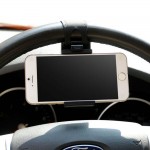 Car Phone Holder Mounted on Steering Wheel Cradle Smart Mobile Phone Clip Mount Holder Rubber Band For Samsung iPhone Xiaomi