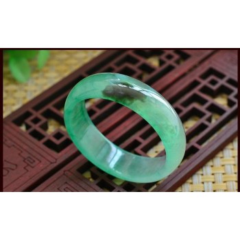 Myanmar ice through the floating green jade bracelet ice jade emerald light green jade bracelet