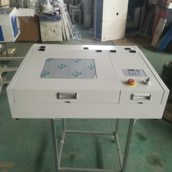 4040 laser engraving and cutting machine with 50w CO2 laser tube and gold laser head deliver by DHL or TNT or fedex to your door