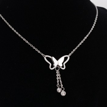 QCOOLJLY 1pc Rose Gold Silver Color Crystal Butterfly Pendant Choker Necklace For Women Good Quality Short Jewelry Best Selling