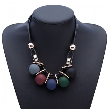 Nuovi cerchi palla perla simulata pendente della collana lunga donna catena nera gioelleria raffinata e alla moda del regalo all