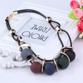 Nuovi cerchi palla perla simulata pendente della collana lunga donna catena nera gioelleria raffinata e alla moda del regalo all