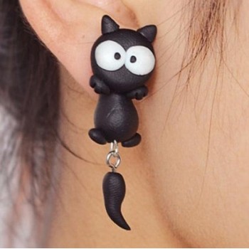 2019 New Design Fashion 100% Handmade Polymer Clay Yellow Eyes Cat 3d Animal Stud Earrings For Women Ear Stud Jewelry Brincos