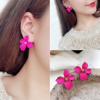 5 Color Fashion 2018 Ladies Cute Spray Paint Metal Flower Stud Earrings For Women Korean Jewelry Kids Girls Gifts Earring Brinco