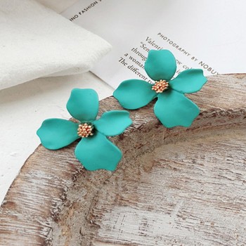 5 Color Fashion 2018 Ladies Cute Spray Paint Metal Flower Stud Earrings For Women Korean Jewelry Kids Girls Gifts Earring Brinco