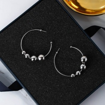 European Stainless Steel Punk Hoop Earring Metal Balls Pendant Geometric Circle Loop Earrings for Women Jewelry Christmas Gift