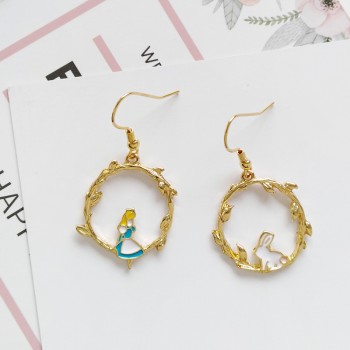 Fairy Tales Cute White Rabbit Alice in Wonderland Clip Earrings Non No Piercing Ear Hole Fairy Round Branch Clips on Earrings