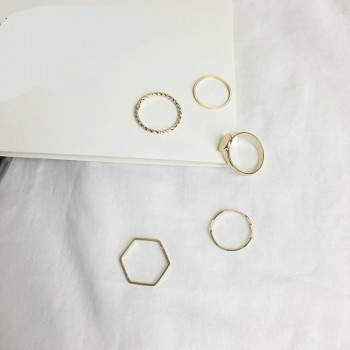 Set Punk Wholesale Sales 2018 Fashion New Ring Personality Simple Wave Irregular Tail Ring 5 Piece Suit Ladies Ring Simple