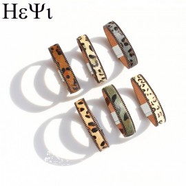 New design width 2.2-2.6cm Korea Velvet Leather magnet clasp bracelet women fashion Horsehair Bracelet with Leopard pattern