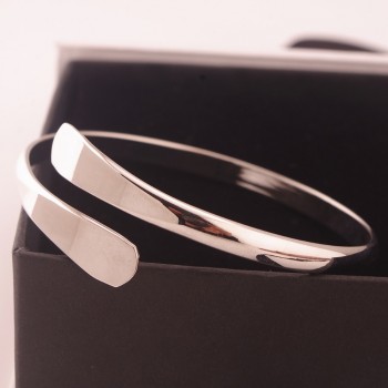 Famous Brand Jewelry Bangles amp; Bracelets Punk Wristband Cuff Bracelet for Women 2K2016