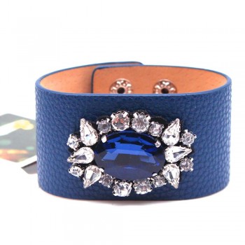 The New Leather Bracelet Rhinestone Bracelet Charm Contracted And Generous Fashion Jewelry  Bracelet Bangle