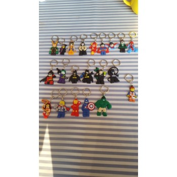 1pcs Avengers Super Mario Mickey Troll Cartoon Figure Key Chain PVC Anime Key Ring Kid Toy Pendant Keychain Key Holder Xmas Gift