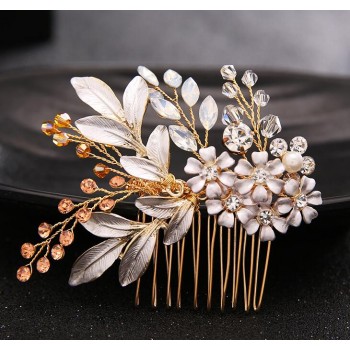 2018 New Luxurious Bride Hair Accessories 100% Handmade Pearl Wedding Hair Jewelry Party Pom Bridal Starry Hair Comb Pearl Tiara