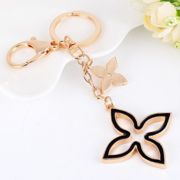 Creative Clover Keychain Gold Key Holder Metal Key Chain Fashion Keyring Charm Bag Auto Pendant Gift Wholesale Price