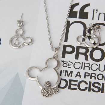 jewelry sets Gift Mickey Pendant Necklace Drop Earrings Austrian Crystal Fashion weeding necklaces Set For ensemble bijoux Women