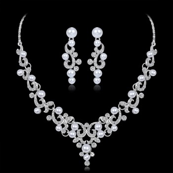 Silver Wedding Jewelry Sets Decoration Crystal Flower Bridal Jewelry Set For Women Heart Choker Necklace Earring Imitation Pearl