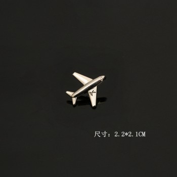 i-Remiel Maple Leaf Smiling Face Aircraft Brooch 2018 Mens Suit Lapel Pins Brooches Butterfly Jewelry Shirt Collar Accessories
