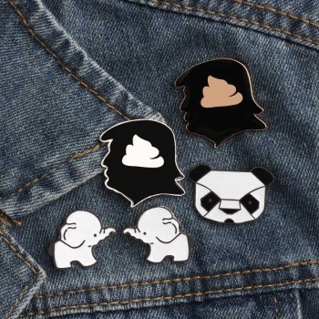 2-5 Pcs/set Hot Creative Enamel Pin Cute Sheep Rabbit Panda Cat Cactus Leaves Grass Brooches For Women Charm Jewelry Pins Brooch