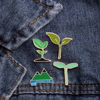 2-5 Pcs/set Hot Creative Enamel Pin Cute Sheep Rabbit Panda Cat Cactus Leaves Grass Brooches For Women Charm Jewelry Pins Brooch