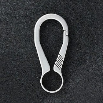 Real Titanium Alloy Key Chain Men EDC Lightweight Titanium Keychain Hanging Buckle Key Rings Quickdraw Tool Creative KeyRing