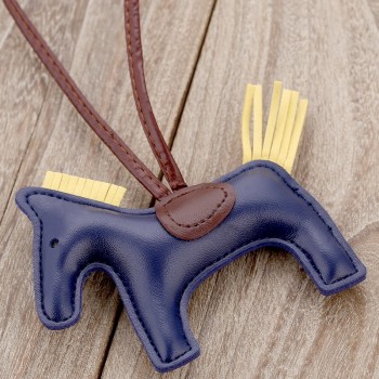 Naomyamp;ZP Famous Luxury Handmade PU Leather Horse Keychain Animal Key Chain Women Bag Charm Pendant Accessories Fashion Jewelry