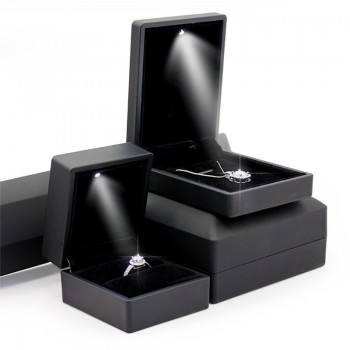 Jewelry Display Wedding LED Lighted Necklace Earring Ring Box Engagement