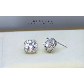 2019 New Sale fashion jewelry Water droplets wild carved female crystal from Swarovski high-end wedding jewelry earrings