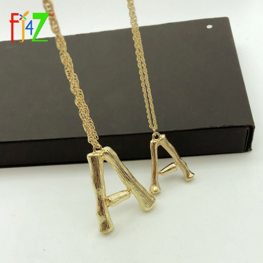F.J4Z Hot Sale Women Alphabet Pendants Alloy Small 26 Letters Necklaces Female Accessories Initial collares grandes de moda 2018