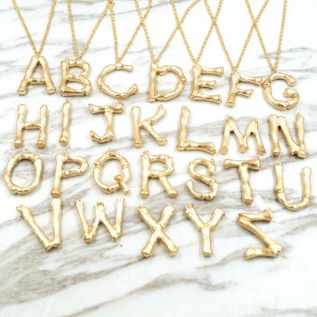 F.J4Z Hot Sale Women Alphabet Pendants Alloy Small 26 Letters Necklaces Female Accessories Initial collares grandes de moda 2018