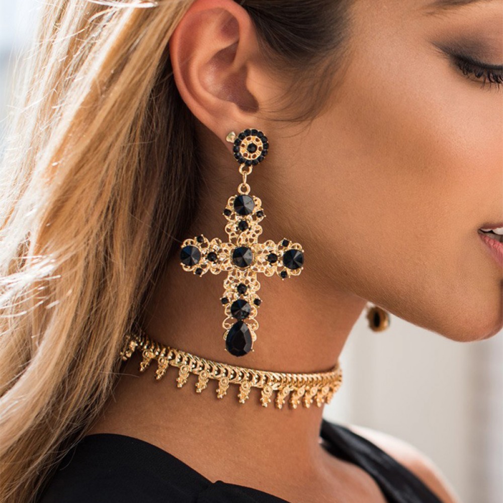 2017 New Arrival Vintage Black Crystal Cross Drop Earrings for Women Pink Baroque Bohemian Large Long Earrings Jewelry Brincos