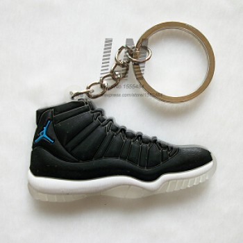 17 Color Mini Silicone Jordan 11 Keychain Bag Charm Woman Men Kids Key Ring Gifts Sneaker Key Holder Accessories Shoes Key Chain