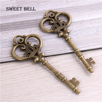 Sweet Bell 10 Pcs/lot 32*84mm Seven Color Metal Alloy Lovely Large Crown Key Charms Vintage Jewelry Keys Charms  D0182-3