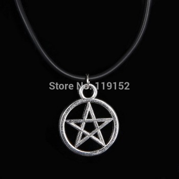 Vintage Pentagram Necklace Pendant Religious Supernatural Necklace Jewish Shield Star of David Jewelry Satan Charm Best Friends