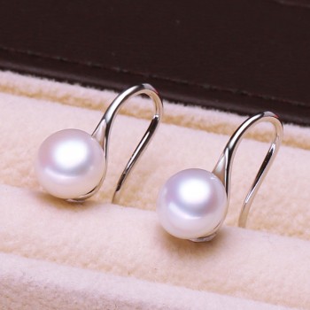 Pearl earrings ladies earrings fashion jewelry baroque pearls with stone spoon shape