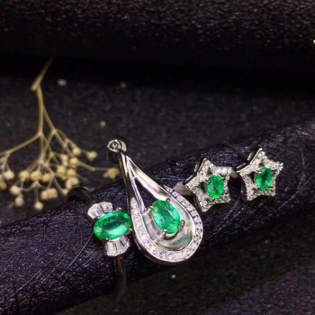 Natural and Real Emerald jewelry set Natural Real Emerald 925 sterling silver 1pc pendant,1pc ring ,2pcs Earring
