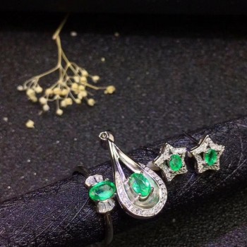 Natural and Real Emerald jewelry set Natural Real Emerald 925 sterling silver 1pc pendant,1pc ring ,2pcs Earring