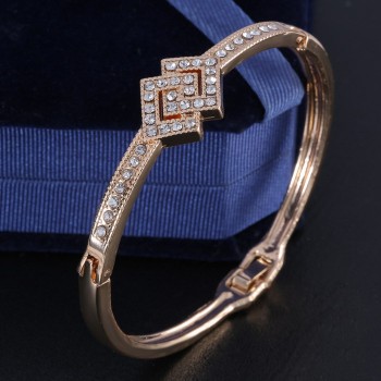 12 Styles Love Heart Bracelets Screw Bangles Women Stainless Steel Bracelet Bangle  Inlay Rhinestone Gold Silver Jewelry Gift