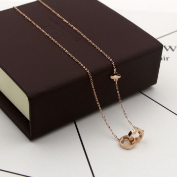 Women Jewelry Two Circle Double Buckle Necklace Hollow Clover Pendant Necklace Female Stainless Steel Gold Clavicle K0024