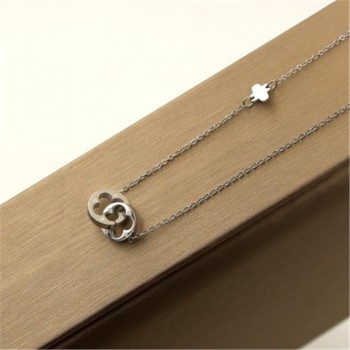 Women Jewelry Two Circle Double Buckle Necklace Hollow Clover Pendant Necklace Female Stainless Steel Gold Clavicle K0024
