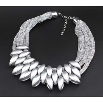 Fashion Charm Statement Necklaces Pendants Vintage Choker Collar Ethnic Black Gold 2018 New Maxi Pendants necklace women jewelry