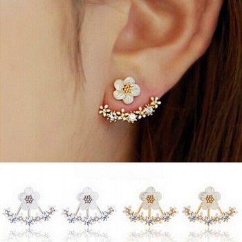 Simple Design Rhinestone Crystal Flower Silver Stud Earrings Fashion Jewelry Piercing Ear Studs for Women Wedding Party Gift