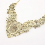 Vintage European Luxurious Collar Chain Bronze Lace Carving Flower Chain Choker Necklace for Women