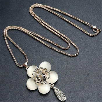 Fashion Chains Necklace Long Necklace Roses Flower Hollow Beads Circle Bohemia Lady Dress Sweater Necklace Christmas Gift
