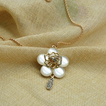 Fashion Chains Necklace Long Necklace Roses Flower Hollow Beads Circle Bohemia Lady Dress Sweater Necklace Christmas Gift