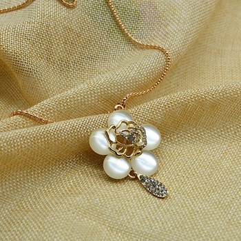 Fashion Chains Necklace Long Necklace Roses Flower Hollow Beads Circle Bohemia Lady Dress Sweater Necklace Christmas Gift