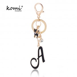 KOMi Fashion Key Holder Women Gold Color Luxury Cat Letters Women Keychain Bag Pendant Alloy Car Key Chain For Man Jewelry Gifts