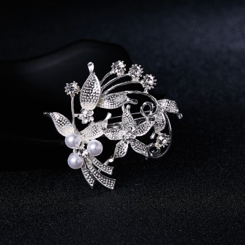 Rinhoo Fashion Women Large Brooches Lady Snowflake Imitation Pearls Rhinestones Crystal Wedding Brooch Pin Jewelry Accessorise