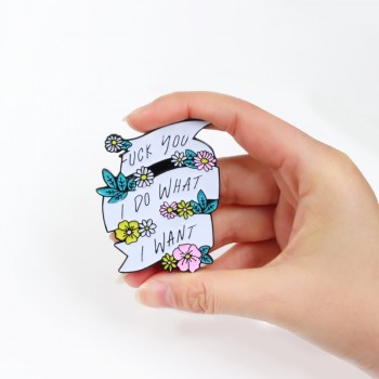 Creative Icon Flower Banner Sassy Feminism Brooches Personality Badge Quote I Do What I Want Women Enamel Pin Punk Girls Corsage