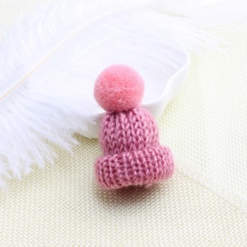 Colorful Mini Hat Brooches Sweater Collar Fashion Cute Brooch for Women And Kids Knitted Hairball Badges Pins Clothes Jewelry